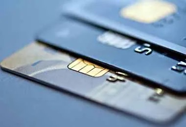 В Беларуси совершенствуются подходы к осуществлению операций с банковскими платежными карточками В Беларуси совершенствуются подходы к осуществлению операций с банковскими платежными карточками