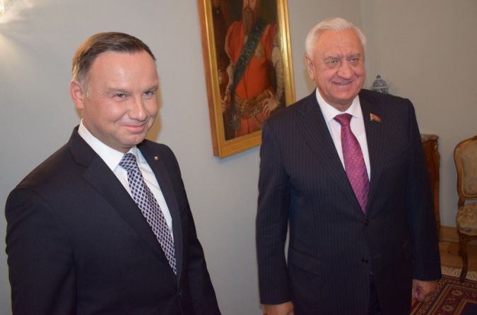 Михаил Мясникович встретился с Президентом Польши Анджеем Дудой 
