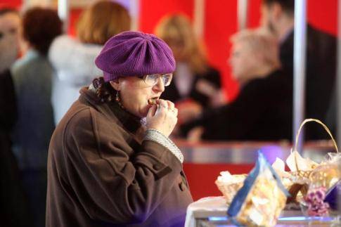 У банков попросили не сокращать отделения. Есть потребность в "живом" общении