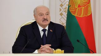 Лукашенко подписал закон об изменении кодексов по вопросам уголовной ответственности Лукашенко подписал закон об изменении кодексов по вопросам уголовной ответственности
