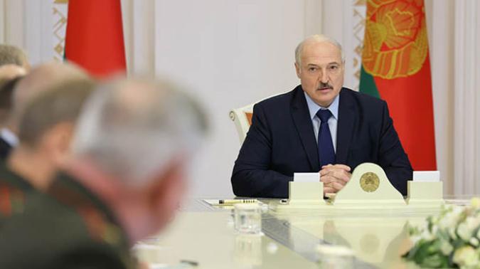 "Работайте честно". Лукашенко озвучил простую формулу взаимоотношений с частным бизнесом "Работайте честно". Лукашенко озвучил простую формулу взаимоотношений с частным бизнесом