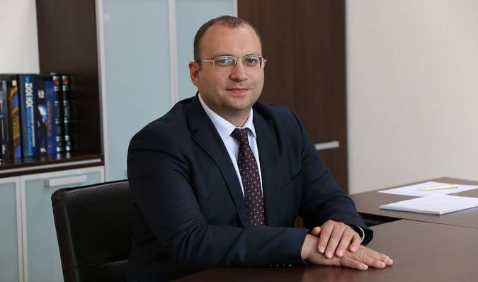 Глава концерна «Белнефтехим» прокомментировал еженедельные повышения цен на топливо 