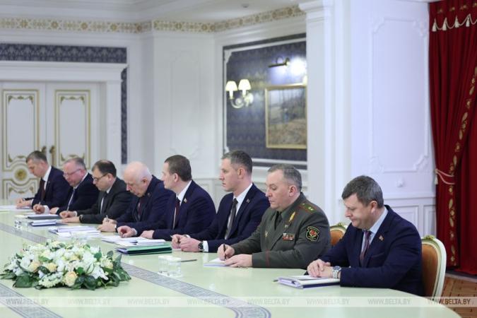 Совещание по вопросам внешнеторговой деятельности в 2025 году Совещание по вопросам внешнеторговой деятельности в 2025 году