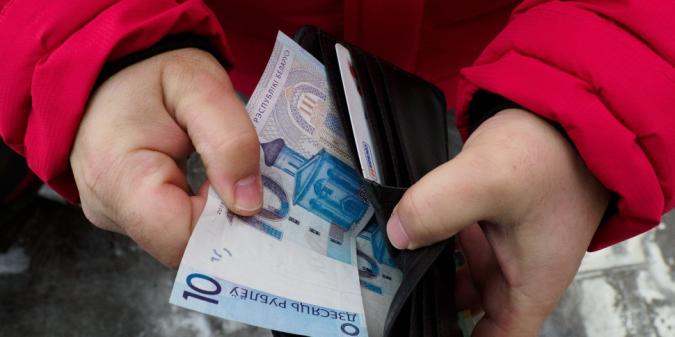 За октябрь 2025 года размер МЗП увеличен на 26,52 рубля и составляет 752,52 рубля