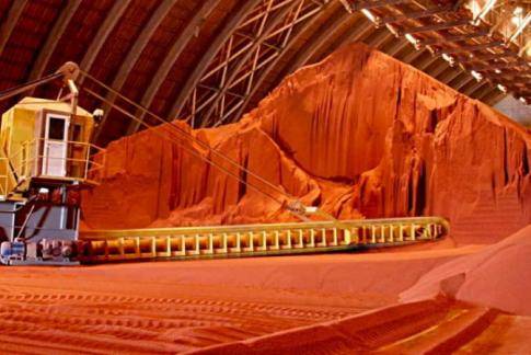 За 5 месяцев Солигорский таможенный пост оформил на экспорт более 4,5 млн тонн калийных удобрений