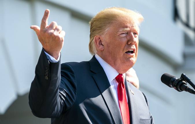 Дональд Трамп намерен ввести новые ограничения на рабочие визы