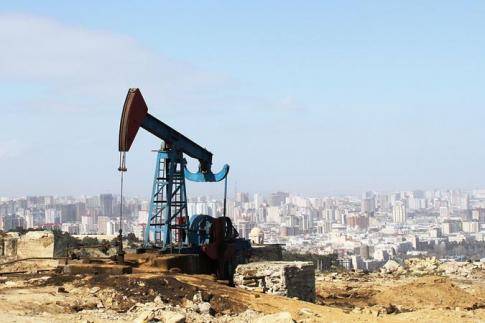 Цена на нефть марки Brent достигла трехлетнего максимума 