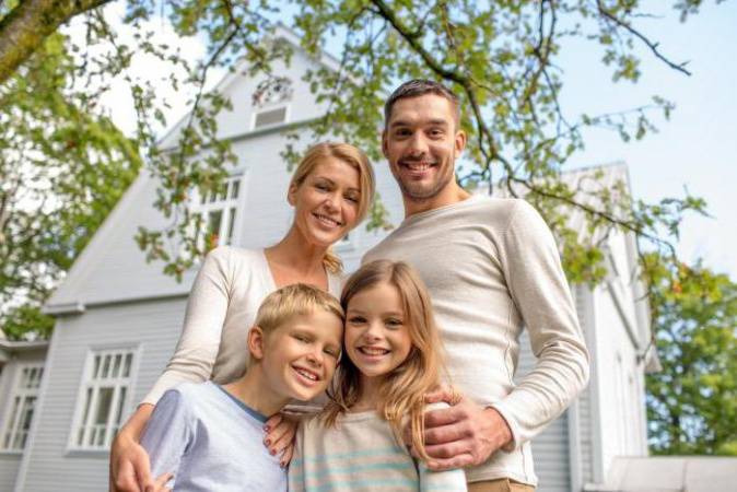 Президент Беларуси продлил действие программы семейного капитала