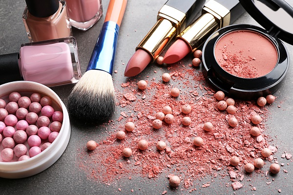 В Беларуси вводятся новые стандарты на парфюмерно-косметическую продукцию