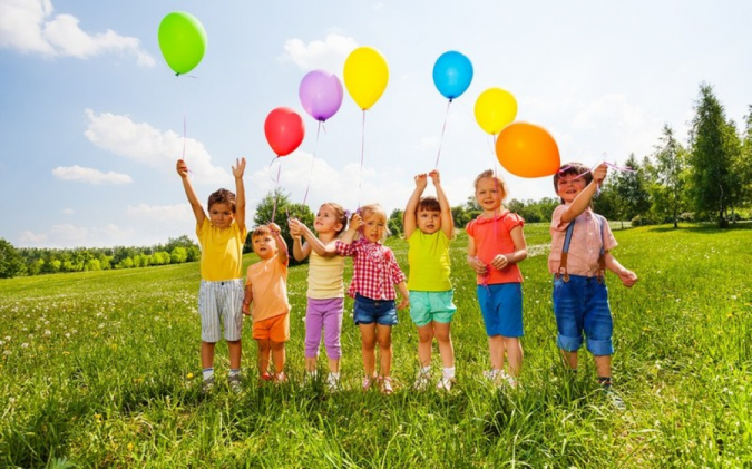 Александр Лукашенко поручил разобраться с пенсионным стажем для многодетных матерей