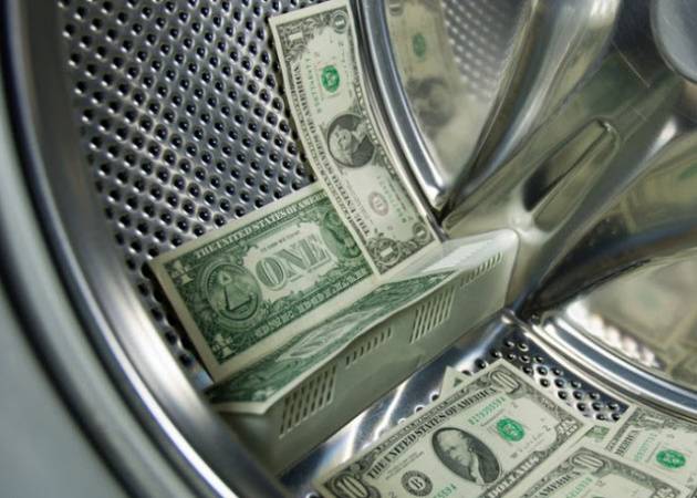 Президент России поручил создать комиссию по борьбе с отмыванием денег