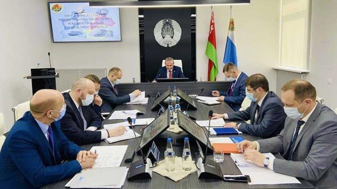 Минтранс определил количество ввозимых седельных тягачей с пониженным утилизационным сбором Минтранс определил количество ввозимых седельных тягачей с пониженным утилизационным сбором