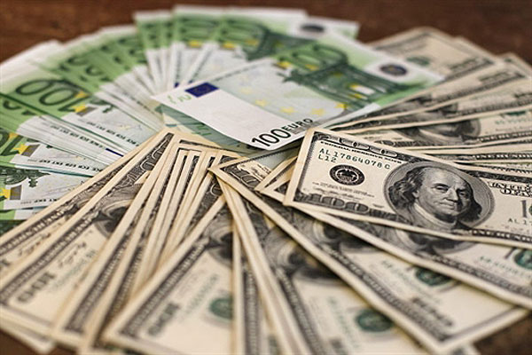 Открытие торгов на БВФБ 5 мая: доллар и евро дешевеют
