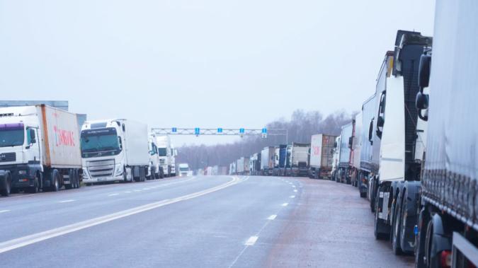 ГПК: более 3 тыс. транспортных средств ожидают на границе въезда в ЕС ГПК: более 3 тыс. транспортных средств ожидают на границе въезда в ЕС
