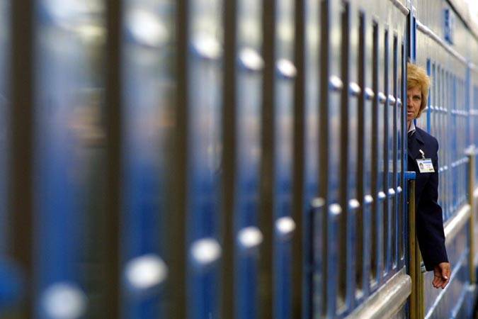 Российская железная дорога отменяет поезда из-за падения спроса