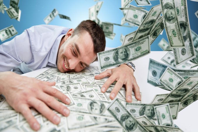 Компания из США выдала сотрудникам огромные бонусы